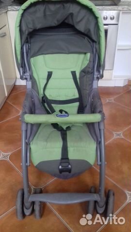 Коляска прогулочная Chicco Simplicity Коляска прогулочная Chicco Simplicity