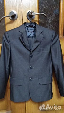 Костюм школьный