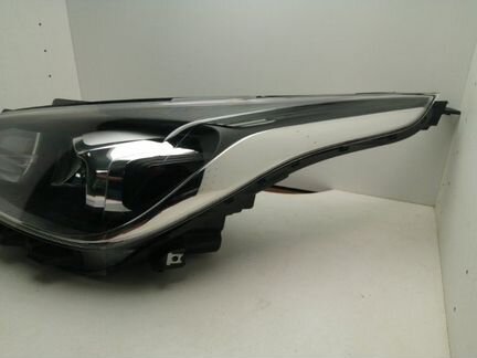 Фара передняя левая Kia Rio 4 2017-2020