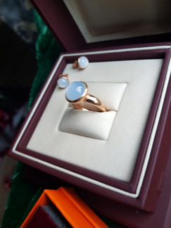 Золотой гарнитур с халцедоном. Швейцарского ювелир