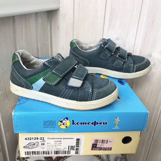 Продаются кроссовки Котофей. Размер 28