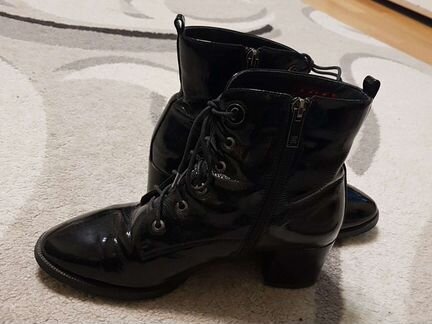 Ботинки