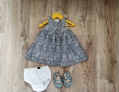 Платье для девочки Baby Gap на 12-18 мес