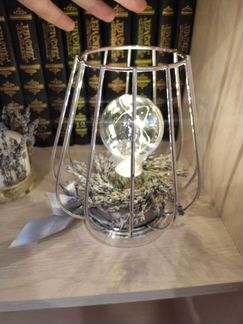 Светодиодный светильник с лавандой