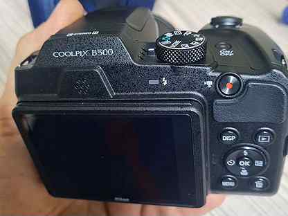 Компактный фотоаппарат nikon b500