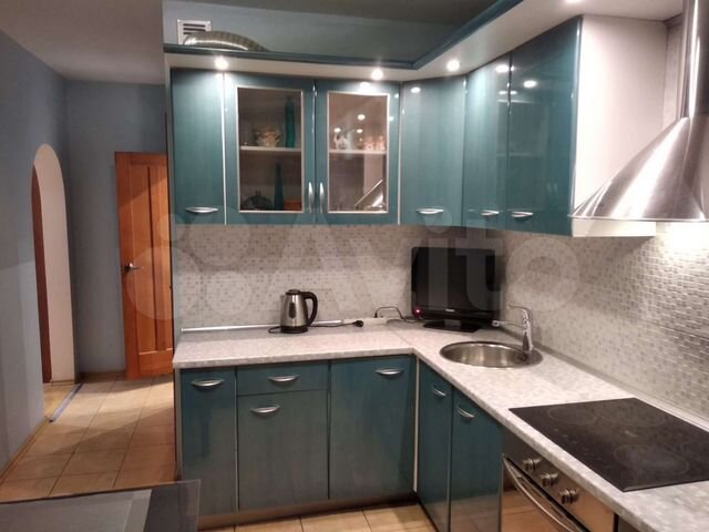 2-к. квартира, 52 м², 8/17 эт.