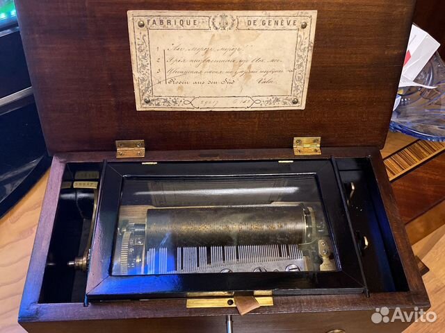 Муз. Шкатулка 19 в