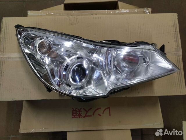 Фара правая Subaru Outback B14 ксенон износ 10