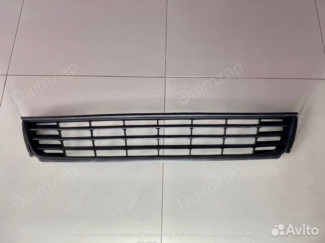 Решетка в бампер Поло 10-14