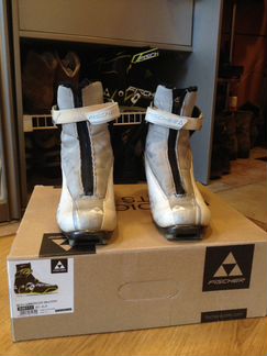 Продаются лыжные ботинки 