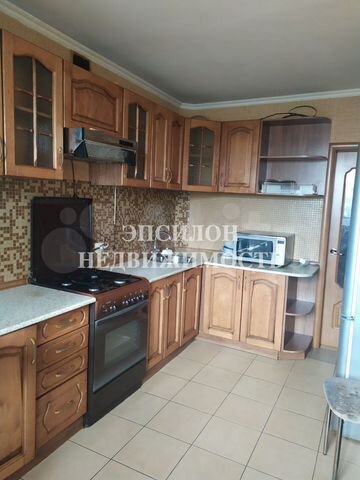 2-к. квартира, 66,6 м², 8/10 эт.