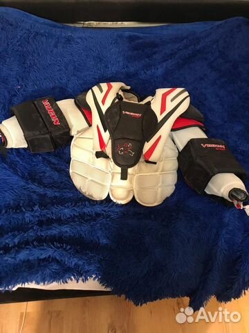 Хоккейная вратарская форма бу детская