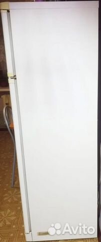 Холодильник Indesit R30S.011