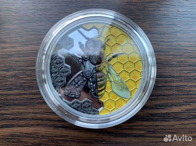 Монголия 2000 тугриков 2020 Механичская пчела