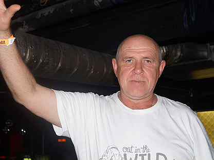 вахтер (консьерж). требуются сторожа. охранник на вахту вакансии. охрана вахтовым методом. работа охранником.