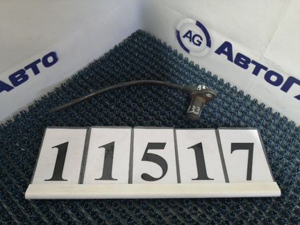 Датчик ABS Nissan Cefiro