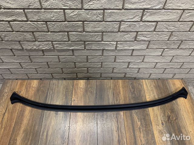 Lexus LS460L Накладка проема крышки багажника