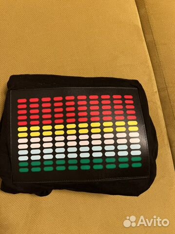 Футболка эквалайзер. Светится