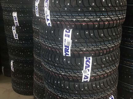 Viatti Bosco Nordico V-523 205/70 R15 96T