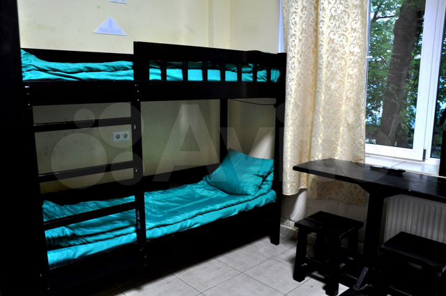 Комната 40 м², 2/2 эт.