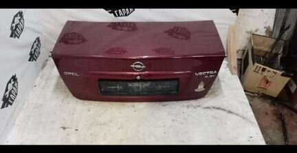 Крышка багажника Опель вектра б