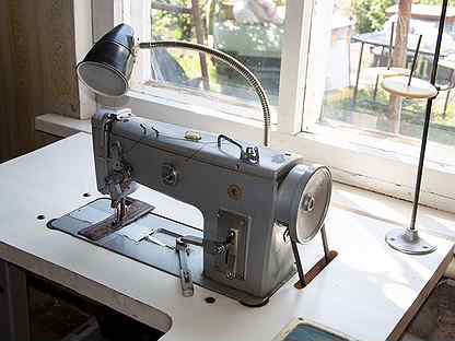 Швейная производственная машина 1022 кл