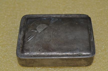 Емкость для подогрева воды, и грелка для рук