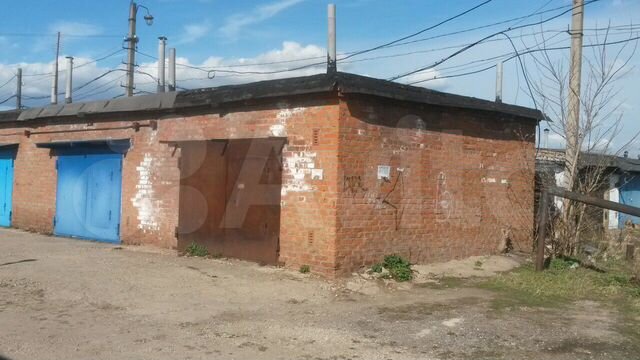 Гараж