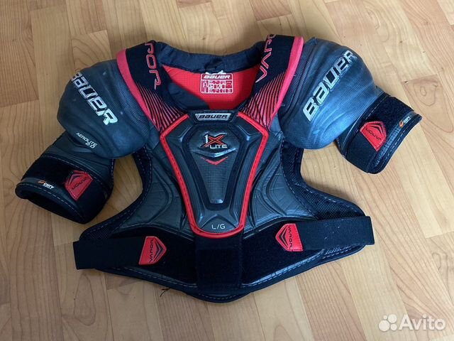 Нагрудники, шорты, краги. Цена в описании