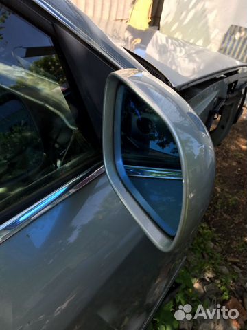 Зеркало правое на Ауди а6 (с5)