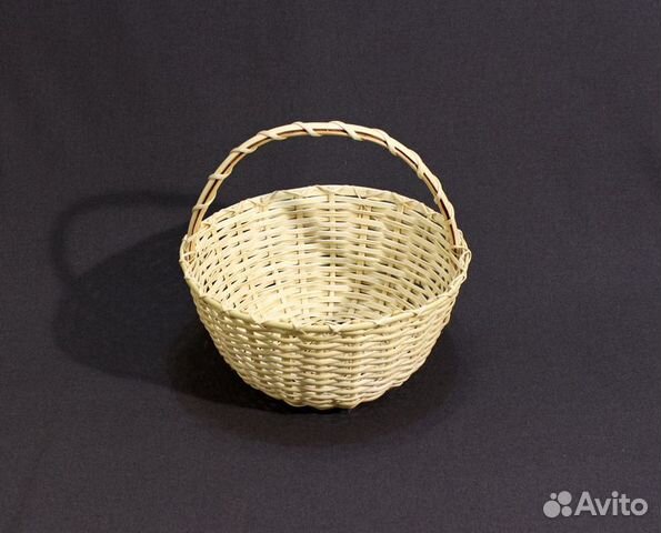 Корзины подарочные плетеные (корзины для подарков)