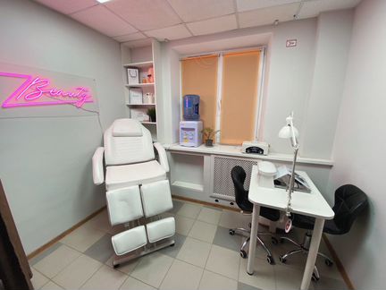 Аренда места мастера маникюра. Nail. Коворкинг