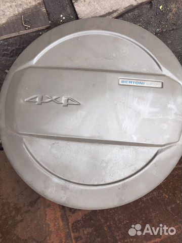 Колпак запаски niva chevrolet