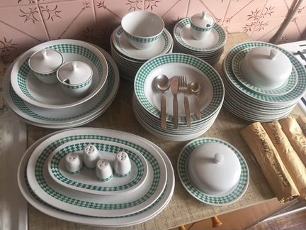 Сервиз столовый 