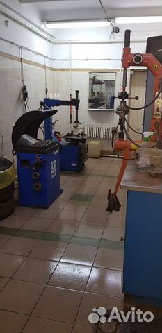 Шиномонтажник мастер шиномонтажа