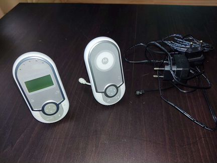 Радио няня Motorola
