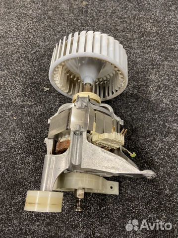 Двигатель от сушильной машины Siemens 713.60036.03