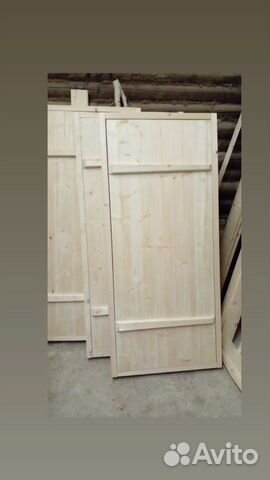 Двери массив выходные