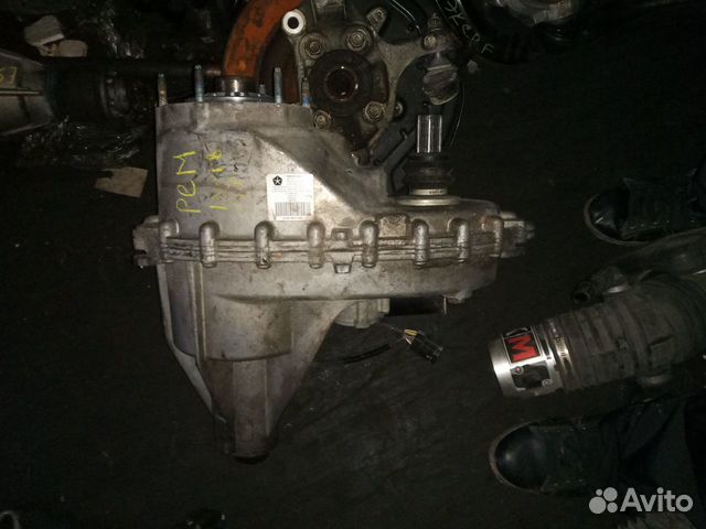 Раздатка Dodge Ram 5.7 л Додж Рем 2017 г 56210C