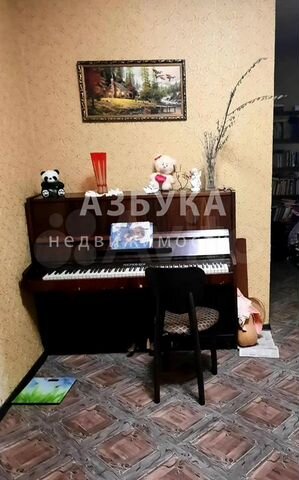 3-к. квартира, 90 м², 1/5 эт.