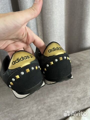 Кроссовки adidas