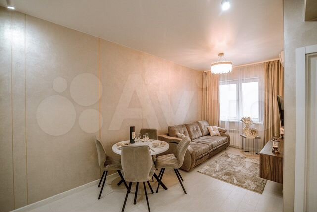 2-к. квартира, 50 м², 9/12 эт.