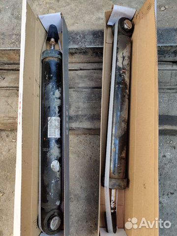 Задние стойки KIA Sportage 3