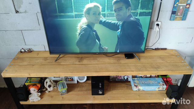 Подставка под телевизор