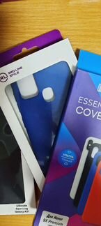 Чехлы на телефон