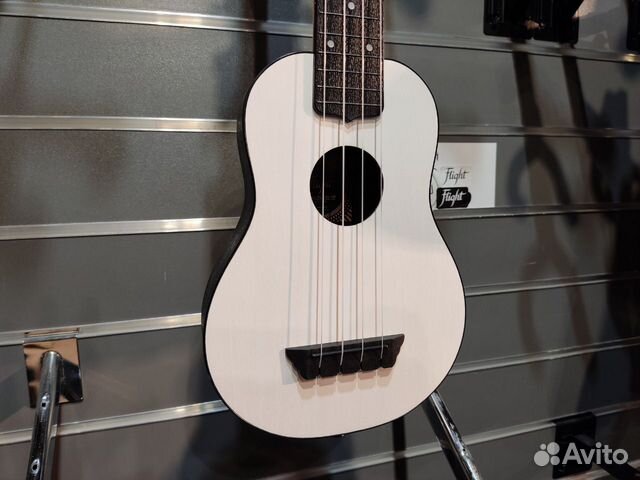 Flight TUS-35 WH - Укулеле