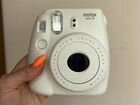 Плёночный фотоаппарат Fujifilm instax mini 8