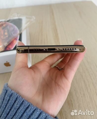 Телефон iPhone xs 64gb