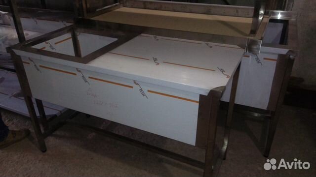 Стол мойка (Ванна с рабочей поверхностью)