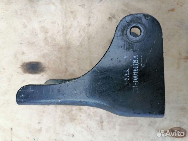 Кронштейн Chery Tiggo t111001611ba